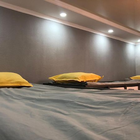 Flow Hostel Biskek Kültér fotó